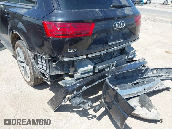 2018 Audi Q7 Prestige with VIN WA1VAAF77JD031456, listed as a IAAI auction lot 42593433 with 141,200 mi miles and . Bid and sale history available at DreamBid. Image 6.
