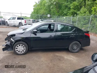 2019 Nissan Versa SV with VIN 3N1CN7APXKL846678, listed as a IAAI auction lot 42185136 with 117,807 mi miles and . Bid and sale history available at DreamBid. Image 14.