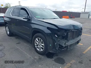 2020 Chevrolet Traverse LT Cloth z VIN 1GNERGKWXLJ119704, wystawiony jako IAAI lot #42195167 z przebiegiem 128 263 mil mil oraz . Historia ofert i sprzedaży dostępna na DreamBid. Obrazek 1.
