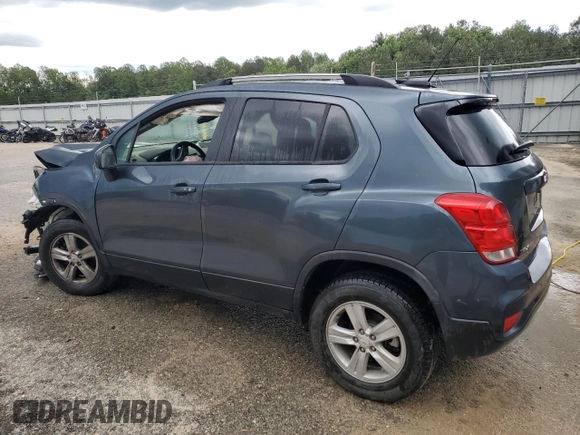 2021 Chevrolet Trax LT with VIN KL7CJPSB3MB308806, listed as a Copart auction lot 55816425 with 83,636 mi miles and Clean title. Bid and sale history available at DreamBid. Image 2.