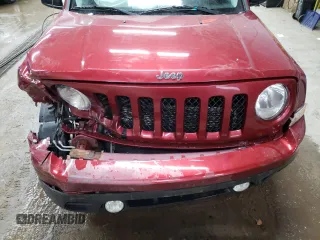 2014 Jeep Patriot High Altitude z VIN 1C4NJPFA2ED681936, wystawiony jako Copart lot #50543385 z przebiegiem 146 587 mil mil oraz Czysty tytuł • Clean title. Historia ofert i sprzedaży dostępna na DreamBid. Obrazek 12.