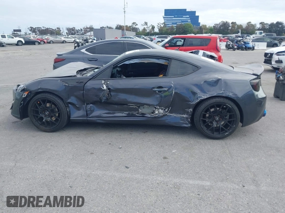 2013 Scion FR-S with VIN JF1ZNAA16D2713197, listed as a IAAI auction lot 42047792 with 83,430 mi miles. Bid and sale history available at carsss.com. Image 14.