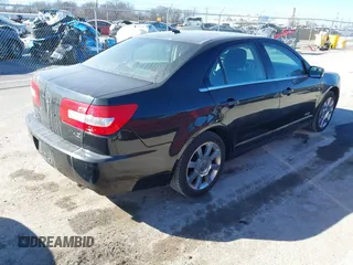 2009 Lincoln MKZ with VIN 3LNHM26T09R610123, listed as a IAAI auction lot 41679685 with 192,466 mi miles and . Bid and sale history available at DreamBid. Image 4.