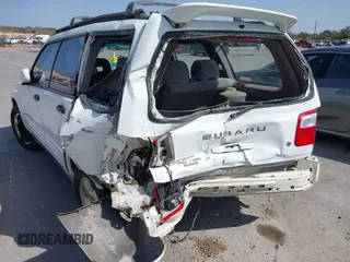 2001 Subaru Forester S w/Premium Pkg with VIN JF1SF65651H712410, listed as a IAAI auction lot 41782201 with 148,966 mi miles. Bid and sale history available at carsss.com. Image 6.