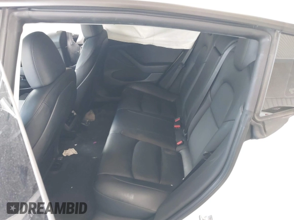 2023 Tesla Model 3 z VIN 5YJ3E1EAXPF606178, wystawiony jako IAAI lot #42543528 z przebiegiem 26 638 mil mil oraz . Historia ofert i sprzedaży dostępna na DreamBid. Obrazek 8.