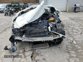 2015 BMW M6 z VIN WBS6C9C58FD467982, wystawiony jako Copart lot #78689983 z przebiegiem Nie podano mil oraz Szkody całkowita. Historia ofert i sprzedaży dostępna na DreamBid. Obrazek 5.