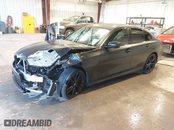 2024 BMW 3 Series 330i xDrive with VIN 3MW89FF08R8E46559, listed as a IAAI auction lot 41032964 with Not Provided miles. Bid and sale history available at carsss.com. Image 18.