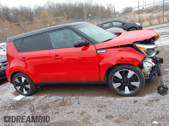 2018 Kia Soul + with VIN KNDJP3A53J7539782, listed as a IAAI auction lot 41743823 with 68,640 mi miles. Bid and sale history available at carsss.com. Image 14.