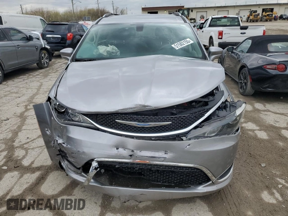 2018 Chrysler Pacifica Touring L with VIN 2C4RC1BG3JR217693, listed as a Copart auction lot 51582155 with 113,107 mi miles and Salvage Title. Bid and sale history available at DreamBid. Image 5.