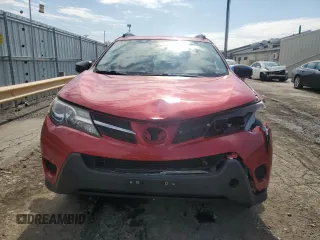 2015 Toyota RAV4 LE with VIN JTMBFREV3FD138214, listed as a Copart auction lot 50213705 with 132,295 mi miles and Salvage Title. Bid and sale history available at DreamBid. Image 5.