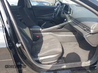 2023 Hyundai Elantra SEL with VIN KMHLM4AG8PU442866, listed as a IAAI auction lot 41790018 with 14,454 mi miles and . Bid and sale history available at DreamBid. Image 5.