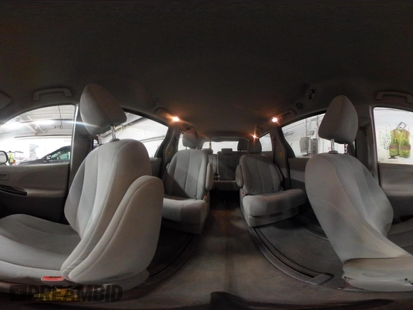 2014 Toyota Sienna L with VIN 5TDZK3DCXES434910, listed as a IAAI auction lot 41731864 with 146,161 mi miles. Bid and sale history available at carsss.com. Image 18.