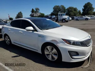 2016 Kia Optima Hybrid EX with VIN KNAGN4AD7G5097975, listed as a Copart auction lot 68545594 with 170,521 mi miles and Clean Title. Bid and sale history available at carsss.com. Image 4.
