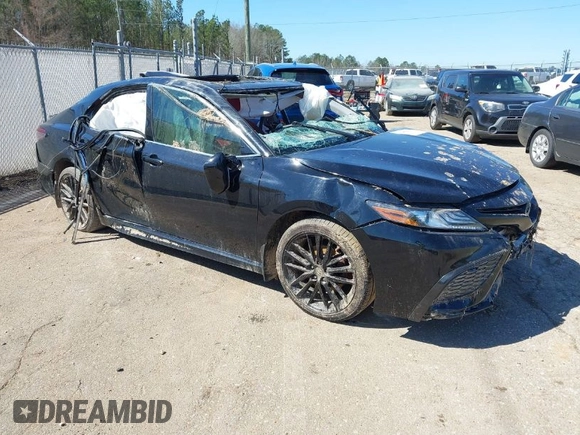 2022 Toyota Camry XSE z VIN 4T1K61AK2NU014488, wystawiony jako IAAI lot #41609668 z przebiegiem Nie podano mil oraz . Historia ofert i sprzedaży dostępna na DreamBid. Obrazek 1.