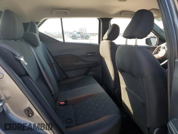 2020 Nissan Kicks SR with VIN 3N1CP5DV7LL519066, listed as a Copart auction lot 53052985 with 45,041 mi miles and Salvage Title. Bid and sale history available at carsss.com. Image 11.