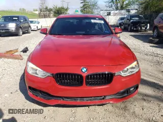 2018 BMW 3 Series 320i xDrive z VIN WBA8A3C57JA491782, wystawiony jako Copart lot #55271025 z przebiegiem 82 886 mil mil oraz Szkoda całkowita • Salvage title. Historia ofert i sprzedaży dostępna na DreamBid. Obrazek 5.