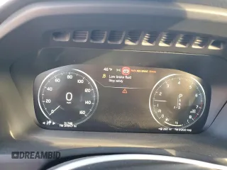 2022 Volvo XC90 Momentum with VIN YV4102CK3N1780278, listed as a Copart auction lot 76260684 with 37,246 mi miles and Salvage Title. Bid and sale history available at DreamBid. Image 9.