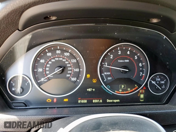 2018 BMW 3 Series 330i with VIN WBA8B9C57JEE80972, listed as a Copart auction lot 61270255 with 81,658 mi miles and Salvage title. Bid and sale history available at DreamBid. Image 9.