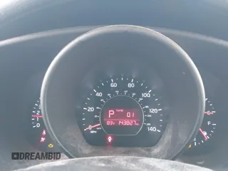 2015 Kia Soul z VIN KNDJN2A29F7164073, wystawiony jako IAAI lot #42484727 z przebiegiem 143 827 mil mil oraz . Historia ofert i sprzedaży dostępna na DreamBid. Obrazek 7.