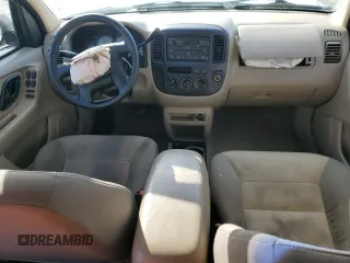 2004 Ford Escape XLS with VIN 1FMYU021X4KA41111, listed as a Copart auction lot 45393765 with 125,492 mi miles and Salvage Title. Bid and sale history available at DreamBid. Image 8.