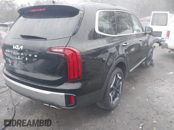 2023 Kia Telluride S with VIN 5XYP64GC4PG366682, listed as a IAAI auction lot 41552690 with 25,055 mi miles and . Bid and sale history available at carsss.com. Image 4.