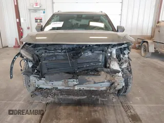 2023 Chevrolet Blazer LT z VIN 3GNKBCR4XPS214756, wystawiony jako IAAI lot #42097217 z przebiegiem 26 783 mil mil oraz . Historia ofert i sprzedaży dostępna na DreamBid. Obrazek 6.