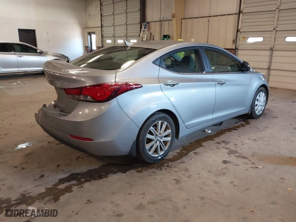 2015 Hyundai Elantra Limited with VIN 5NPDH4AE4FH621474, listed as a IAAI auction lot 40974290 with 132,533 mi miles. Bid and sale history available at carsss.com. Image 4.