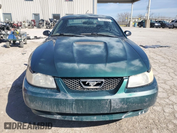 2000 Ford Mustang with VIN 1FAFP4048YF247717, listed as a Copart auction lot 48250675 with 175,105 mi miles and Salvage Title. Bid and sale history available at carsss.com. Image 5.