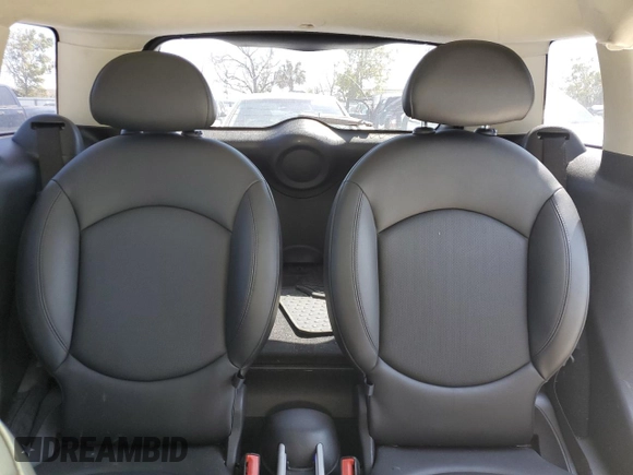 2011 MINI Countryman with VIN WMWZB3C55BWM00224, listed as a Copart auction lot 51319055 with 182,840 mi miles and Non Repairable. Bid and sale history available at DreamBid. Image 10.