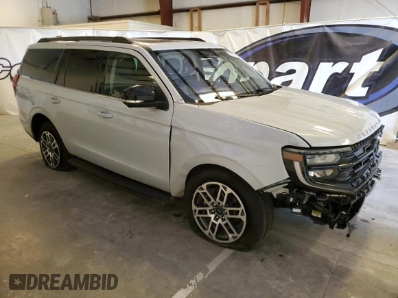 2025 Ford Expedition Active with VIN 1FMJU1J8XSEA38050, listed as a Copart auction lot 65646005 with 1,407 mi miles and Clean title. Bid and sale history available at DreamBid. Image 4.