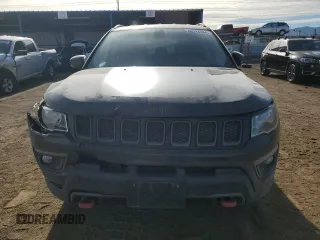 2018 Jeep Compass Trailhawk with VIN 3C4NJDDB9JT337597, listed as a Copart auction lot 86314244 with 88,873 mi miles and Salvage Title. Bid and sale history available at carsss.com. Image 5.