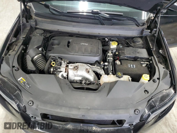 2021 Jeep Cherokee 80th Anniversary with VIN 1C4PJMMN2MD128053, listed as a Copart auction lot 54262175 with 47,454 mi miles and Salvage title. Bid and sale history available at DreamBid. Image 12.