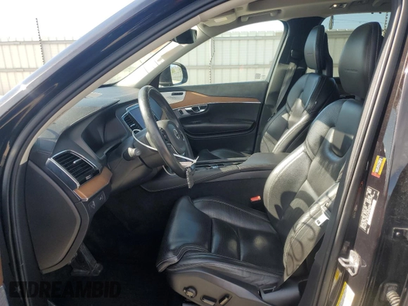 2016 Volvo XC90 T6 Inscription with VIN YV4A22PL0G1022740, listed as a Copart auction lot 58052595 with 102,901 mi miles and Clean title. Bid and sale history available at DreamBid. Image 7.