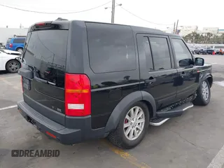 2007 Land Rover LR3 SE with VIN SALAE25497A431009, listed as a IAAI auction lot 40896436 with 216,212 mi miles. Bid and sale history available at carsss.com. Image 4.