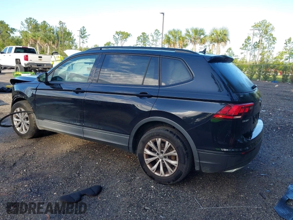 2020 Volkswagen Tiguan S z VIN 3VV1B7AX7LM133084, wystawiony jako IAAI lot #42597631 z przebiegiem 84 415 mil mil oraz . Historia ofert i sprzedaży dostępna na DreamBid. Obrazek 3.