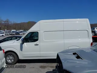 2020 Nissan NV Cargo SV with VIN 1N6AF0LY5LN809499, listed as a IAAI auction lot 41892981 with 229,561 mi miles and . Bid and sale history available at DreamBid. Image 15.