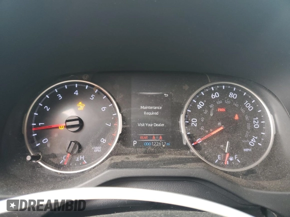 2019 Toyota RAV4 LE with VIN JTMH1RFV5KD027262, listed as a Copart auction lot 53493345 with 122,617 mi miles and Salvage title. Bid and sale history available at DreamBid. Image 9.