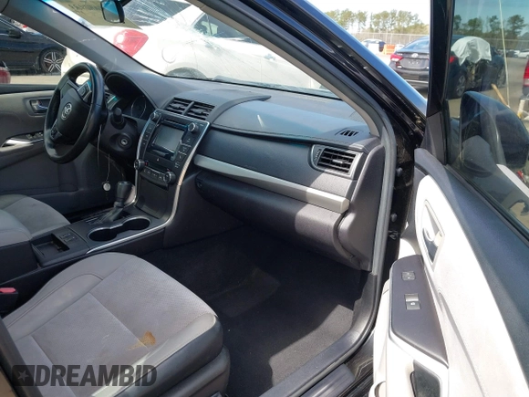 2015 Toyota Camry XLE with VIN 4T1BF1FK0FU908290, listed as a IAAI auction lot 41806103 with 135,533 mi miles and . Bid and sale history available at DreamBid. Image 5.