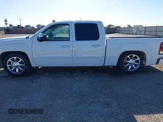 2008 GMC Sierra Denali z VIN 2GTEK638781279676, wystawiony jako IAAI lot #42124705 z przebiegiem 136 823 mil mil oraz . Historia ofert i sprzedaży dostępna na DreamBid. Obrazek 14.