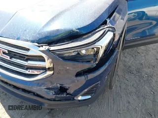 2020 GMC Terrain SLE z VIN 3GKALMEV7LL306955, wystawiony jako IAAI lot #41784289 z przebiegiem 48 856 mil mil oraz . Historia ofert i sprzedaży dostępna na DreamBid. Obrazek 6.