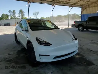 2024 Tesla Model Y с VIN 7SAYGDED5RF086456, выставлен на аукционе Copart как лот 57994835 с пробегом Не указан миль и Списание • Salvage title. История ставок и продаж доступна на DreamBid. Изображение 13.