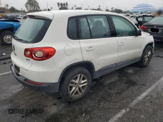 2011 Volkswagen Tiguan S with VIN WVGAV7AX6BW525120, listed as a Copart auction lot 45056925 with 88,357 mi miles and Non repairable. Bid and sale history available at DreamBid. Image 3.