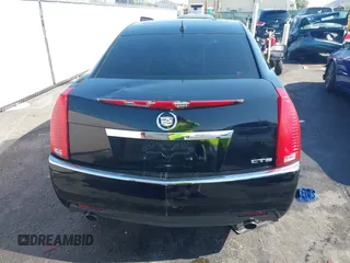 2008 Cadillac CTS RWD z VIN 1G6DF577180143506, wystawiony jako IAAI lot #42422201 z przebiegiem 157 003 mil mil oraz . Historia ofert i sprzedaży dostępna na DreamBid. Obrazek 6.