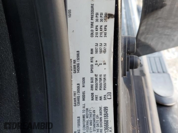2006 Hummer H3 with VIN 5GTDN136668188499, listed as a Copart auction lot 76107594 with 230,234 mi miles and Salvage Title. Bid and sale history available at carsss.com. Image 14.