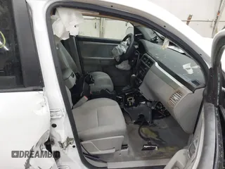 2008 Suzuki XL7 z VIN 2S3DB117886100509, wystawiony jako IAAI lot #42043692 z przebiegiem 61 274 mil mil oraz . Historia ofert i sprzedaży dostępna na DreamBid. Obrazek 5.