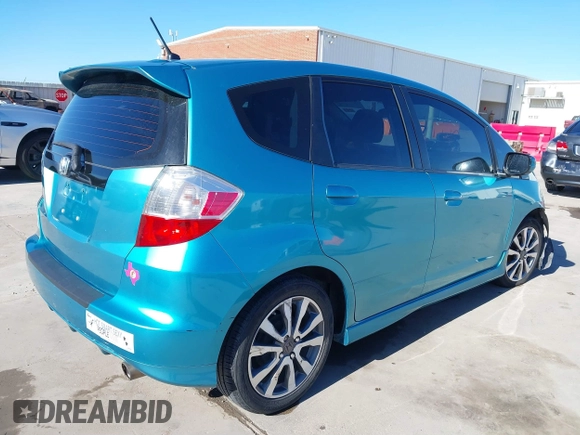 2013 Honda Fit Sport with VIN JHMGE8H56DC034820, listed as a IAAI auction lot 41737797 with 157,846 mi miles. Bid and sale history available at carsss.com. Image 4.