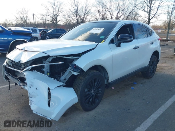 2024 Toyota Venza LE with VIN JTEAAAAH2RJ158676, listed as a IAAI auction lot 41342850 with 11,429 mi miles and . Bid and sale history available at DreamBid. Image 17.