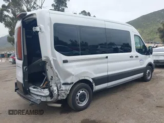 2023 Ford Transit Passenger XL с VIN 1FDAX2C80PKA74557, выставлен на аукционе IAAI как лот 41864316 с пробегом 50 640 миль миль и . История ставок и продаж доступна на DreamBid. Изображение 4.