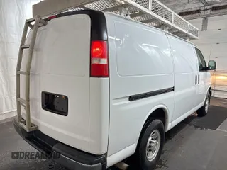 2015 Chevrolet Express Cargo с VIN 1GCZGTCG6F1276215, выставлен на аукционе IAAI как лот 42867519 с пробегом 178 049 миль миль и . История ставок и продаж доступна на DreamBid. Изображение 8.
