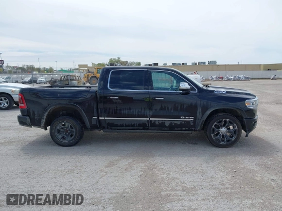 2019 Ram 1500 Limited z VIN 1C6SRFHT1KN752190, wystawiony jako IAAI lot #42015675 z przebiegiem 92 479 mil mil oraz . Historia ofert i sprzedaży dostępna na DreamBid. Obrazek 13.